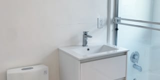 Venice Adjacent Apartments Gallery 1