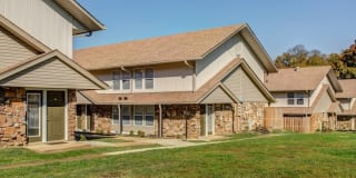 Summerfield Place Gallery 13