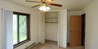 Fox River Bluff Apartments Gallery 33
