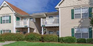 The Pines At Carolina Place Gallery 8