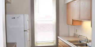 The Barton Center Gallery 3