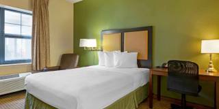 Chicago - Darien Gallery 6