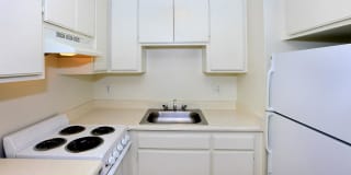 Senior Housing - Heritage Park Montclair Gallery 22