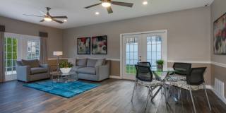 Steeplechase Gallery 14
