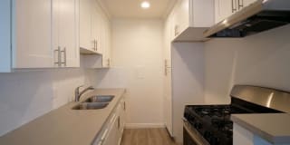 11424-11428 Killion St Gallery 2