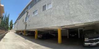 Roscoe Street Gallery 26