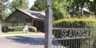 Seasons Apartments Gallery 14