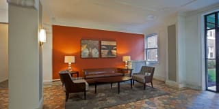 La Reine Apartments Gallery 14