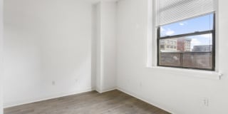 1300 Chestnut Street Gallery 30