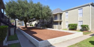 Northlake Manor Gallery 14