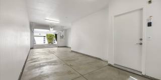 17th Place Gallery 21