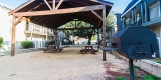 Northlake Manor Gallery 12