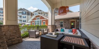 River Oaks Gallery 23