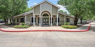 Pine Club - Affordable Housing Gallery 4