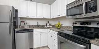 750 North Rush Gallery 7