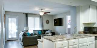 Student Housing - ReNew Tallahassee Gallery 6
