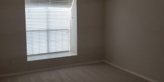 Country Club Condos Gallery 6