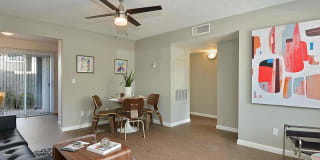 Seventeen 805 Gallery 3