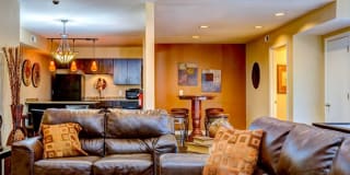 Royal Arms of Green Hills Gallery 16