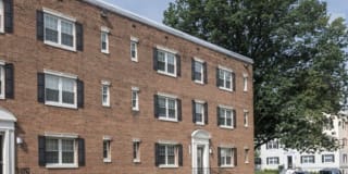 Eaton Square at Arlington Ridge Gallery 28