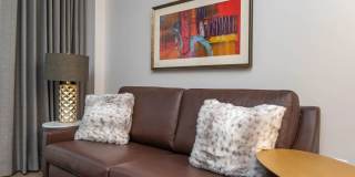 Gordon Lofts Gallery 32