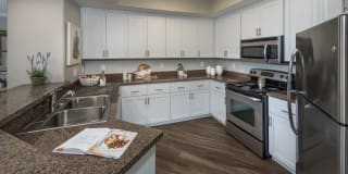 The Carlyle Gallery 15