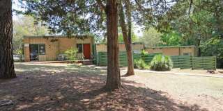 Northeast Hills Apartments Gallery 22