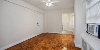 The Roberta Gallery 22