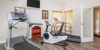 Senior Housing - Heritage Park at Alta Loma Gallery 13