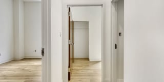 1300 Chestnut Street Gallery 32