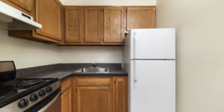 415-417 S 10th Gallery 9