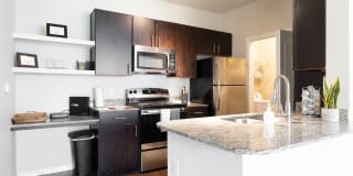 Luxe at Katy Gallery 2