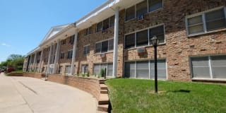 Bryant Manor Apartments Gallery 8