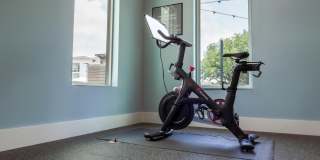 The Flats at East Bay Gallery 14