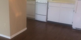 Wallington Plaza Gallery 13