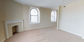 The Mount Royal Gallery 19