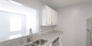 Shelby Grove Apartments Gallery 5