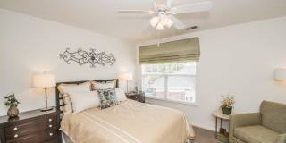 Garden District Gallery 8