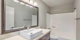 Del Amo Place Apartment Homes Gallery 12