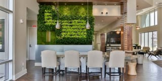 The Thomas at Midtown Gallery 20