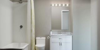 Coyote Creek Apartments Gallery 9