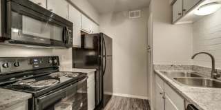 Emerald Lane Emerald Lane Gallery 1