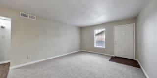 Pelican Pointe Gallery 9