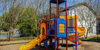 The Residences at Lakeview Gallery 42