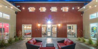 Hawks Landing Apartments - Co-Living Gallery 6