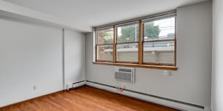 Bryant Manor Apartments Gallery 17