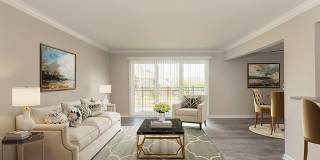 Glenlake Village Apartments Gallery 17