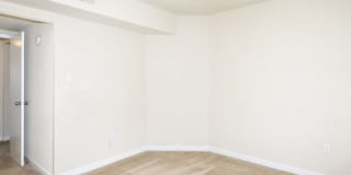 Eaton Square at Arlington Ridge Gallery 6