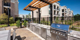 Ten 45 Suwanee Luxury Apartments Gallery 16