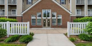 Elmhaven Manor - Senior Living Gallery 16